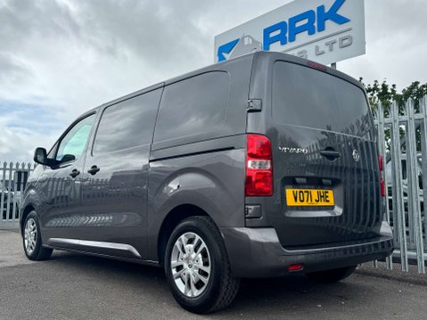 Vauxhall Vivaro 1.5 Turbo D 2700 Sportive Panel Van 5dr Diesel Manual L1 H1 Euro 6 (s/s) (1 25