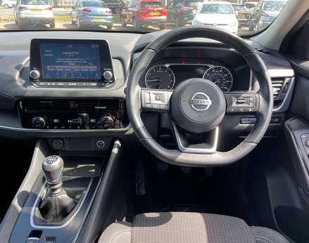 Nissan Qashqai 1.3 Qashqai Acenta Premium DiG-T MHEV 5dr 18