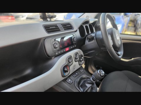 Fiat Panda WAZE EDITION 11