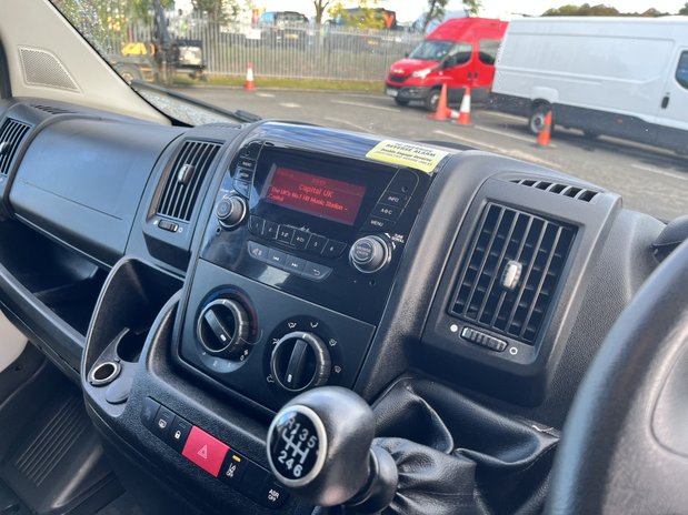 Peugeot Boxer PEUGEOT BOXER 440 L4H2 BLUE 17 SEATER MINIBUS 14