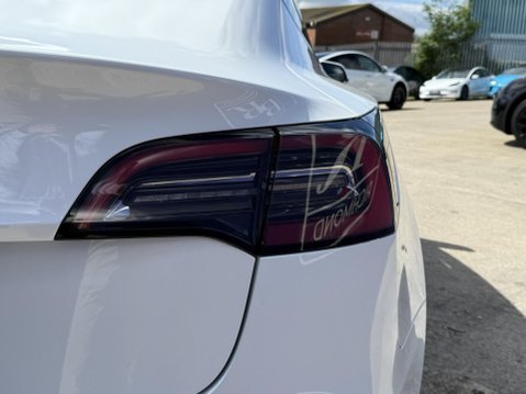 Tesla Model 3 Saloon 4dr Electric Auto RWD (241 bhp) 19