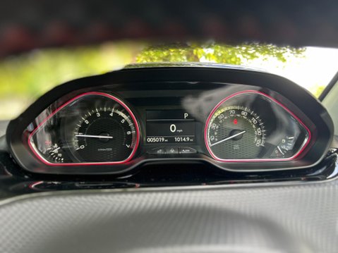 Peugeot 2008 PURETECH S/S GT LINE 37