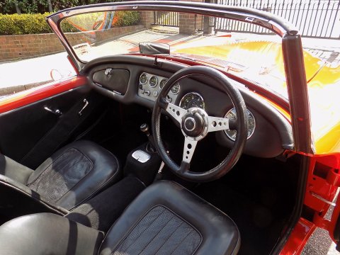 Daimler SP250 Dart 68