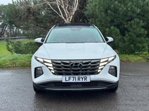 Hyundai TUCSON 1.6 T-GDi Ultimate Euro 6 (s/s) 5dr 11
