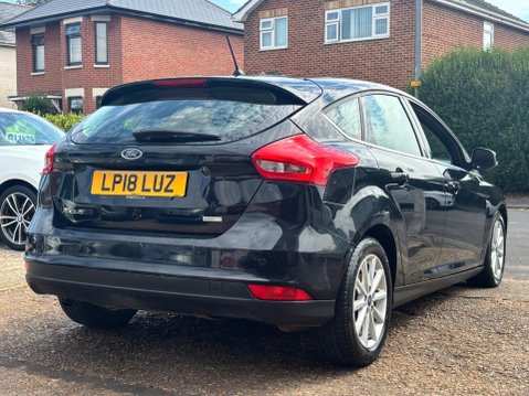 Ford Focus 1.0T EcoBoost Titanium Euro 6 (s/s) 5dr 3