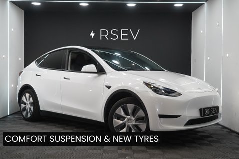 Tesla Model Y RWD 4 New Tyres Comfort Suspension 1 Owner GROK AI Ryzen Adaptive LEDs VATQ 