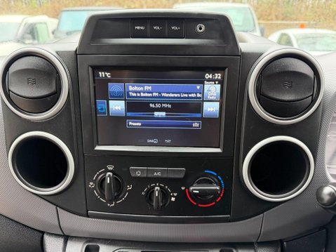 Peugeot Partner 1.6 BlueHDi 854 Professional Panel Van 5dr Diesel Manual L1 (112 g/km, 100 34