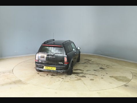 Mini Clubman COOPER D 6