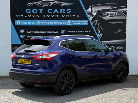 Nissan Qashqai 1.6 dCi Tekna SUV 5dr Diesel XTRON 2WD Euro 5 (s/s) (130 ps) 3