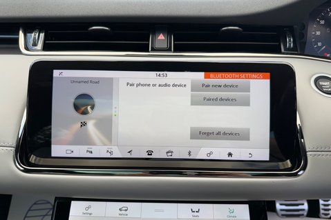 Land Rover Range Rover Evoque R-DYNAMIC HSE MHEV - 240 BHP - FULL SERVICE HISTORY - ADAPTIVE CRUISE 49