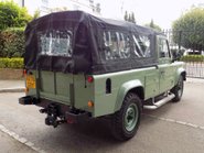 Land Rover Defender 110 2.5 Diesel 31