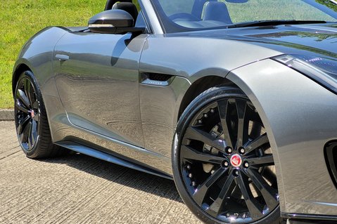 Jaguar F-Type V6 R-DYNAMIC 14