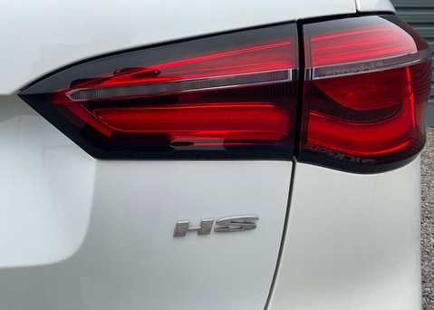 MG HS 1.5 T-GDI EXCLUSIVE 13