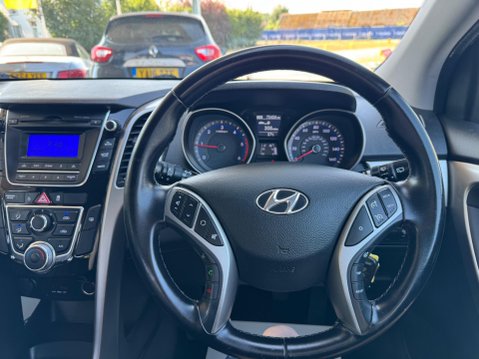 Hyundai i30 1.6 CRDi Blue Drive Active Euro 5 (s/s) 5dr 19