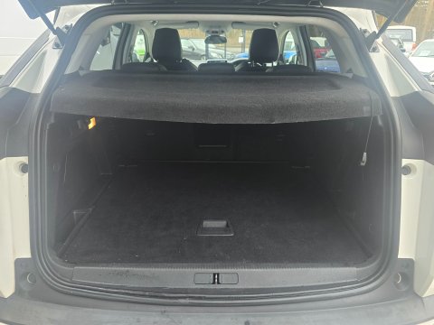 Peugeot 3008 PURETECH S/S ALLURE 7