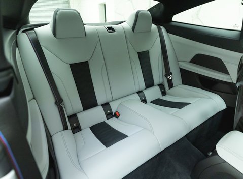 BMW M4 Competition 13