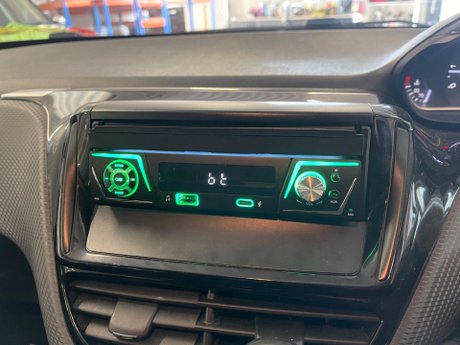 Peugeot 208 1.0 PureTech Access (a/c) Euro 6 5dr 18