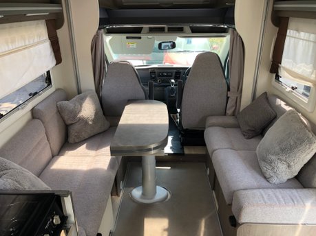 Chausson Titanium 720 Titanium 720 Automatic 6 Berth 3500Kg only 5000 miles 37