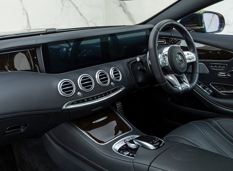 Mercedes-Benz S Class S63 Coupe 13