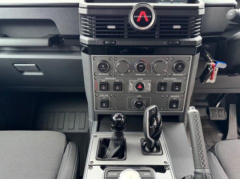 Ineos Grenadier 3.0P Utility Wagon Auto 4WD Euro 6 (s/s) 6dr 35