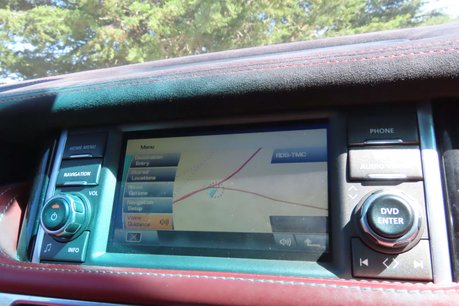 Land Rover Range Rover 4.4 TD V8 Vogue SUV 5dr Diesel Auto 4WD Euro 5 (313 bhp) 16