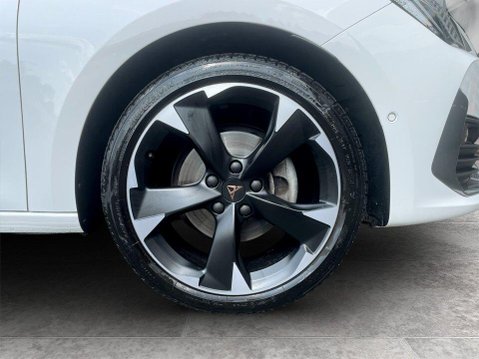 Cupra Leon 1.5 eTSI EVO V1 Hatchback 5dr Petrol Hybrid DSG Euro 6 (s/s) (150 ps) Crui 20