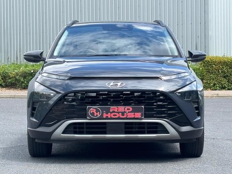 Hyundai BAYON T-GDI PREMIUM MHEV 2