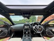 Jaguar XE R-DYNAMIC HSE BLACK 17