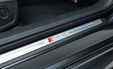 Audi RS6 AVANT VORSPRUNG URBAN 33