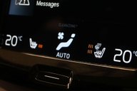 Volvo XC60 2.0 XC60 R-Design B4 MHEV AWD Auto 4WD 5dr 13