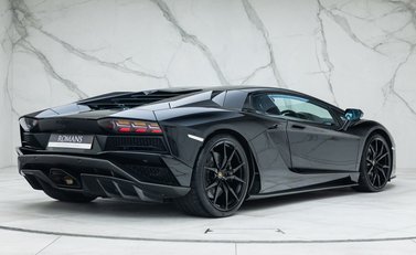 Lamborghini Aventador S LP 740-4 4