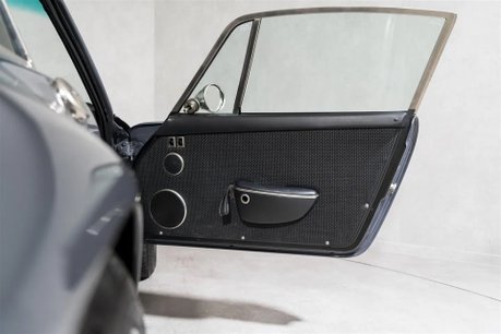 Porsche 911 SINGER 911 CLASSIC ' THE SUSSEX COMMISSION' 24