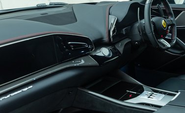 Ferrari Purosangue 24