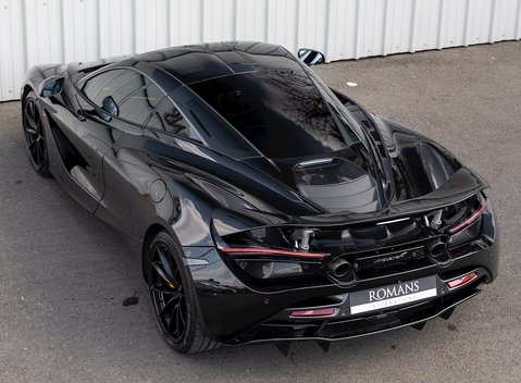 McLaren 720S Peformance 11