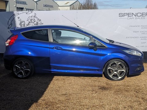 Ford Fiesta ST-3 10