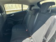 Ford Focus TITANIUM 1.0T EcoBoost 5dr 16