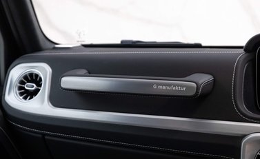 Mercedes-Benz G Series G 400 D 4MATIC AMG LINE PREMIUM PLUS 18