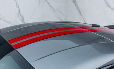 Ferrari 812 Competizione 57