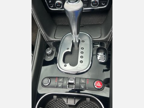 Bentley Continental 4.0 V8 GTC S Auto 4WD Euro 5 2dr 39