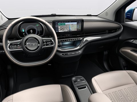 New 500 e La Prima 42KWH HB from £298 per month 0% APR PCP 4