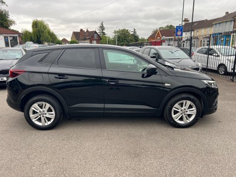 Vauxhall Grandland X 1.2 Turbo SE Auto Euro 6 (s/s) 5dr 7