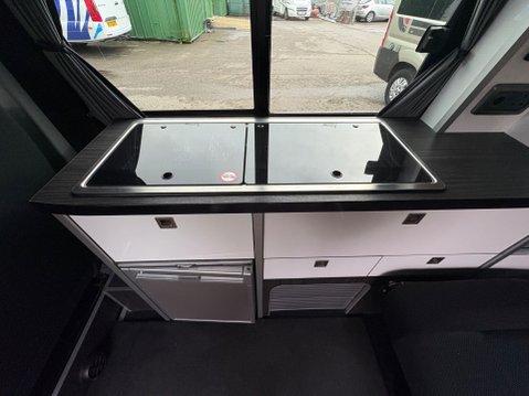 Volkswagen Transporter 13