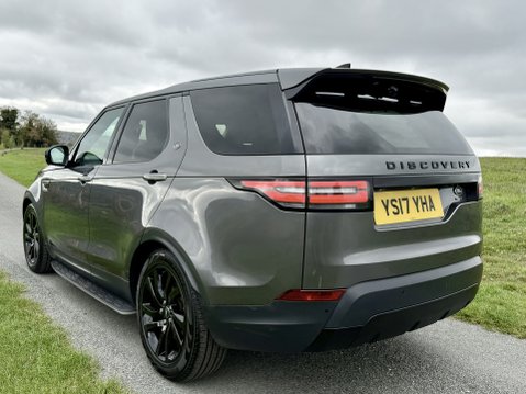 Land Rover Discovery TD6 HSE LUXURY 2