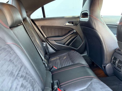 Mercedes-Benz CLA Class 2.1 CLA 220 D AMG Line Auto 4dr 27