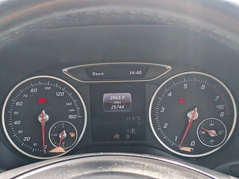 Mercedes-Benz B Class B 180 SE EXECUTIVE 31
