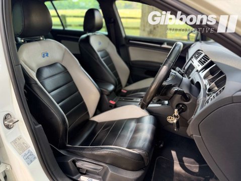Volkswagen Golf 2.0 Golf R DSG 4WD 5dr 22
