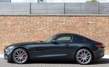 Mercedes-Benz Amg GT GT S 2
