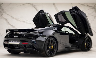 McLaren 720S Performance 8