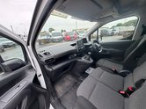 Peugeot Partner SWB L1H1 Low Roof Professional Air Con EURO 6 12