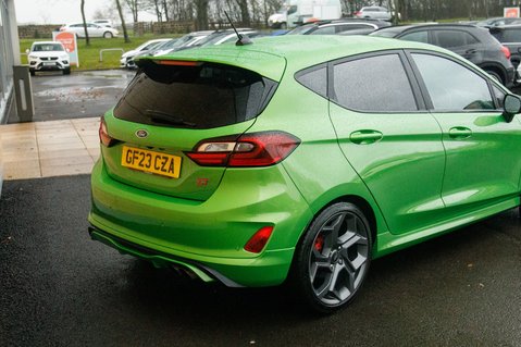 Ford Fiesta ST-3 8